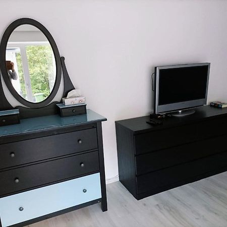 שונאו Kleine Ferienwohnung Mit Terrasse Am Waldrand מראה חיצוני תמונה