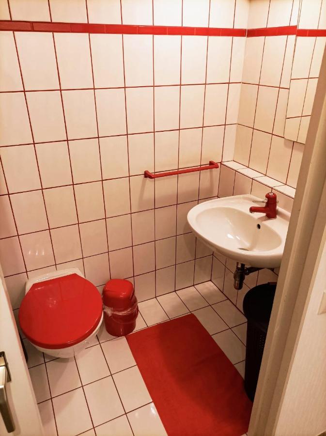 שונאו Kleine Ferienwohnung Mit Terrasse Am Waldrand מראה חיצוני תמונה